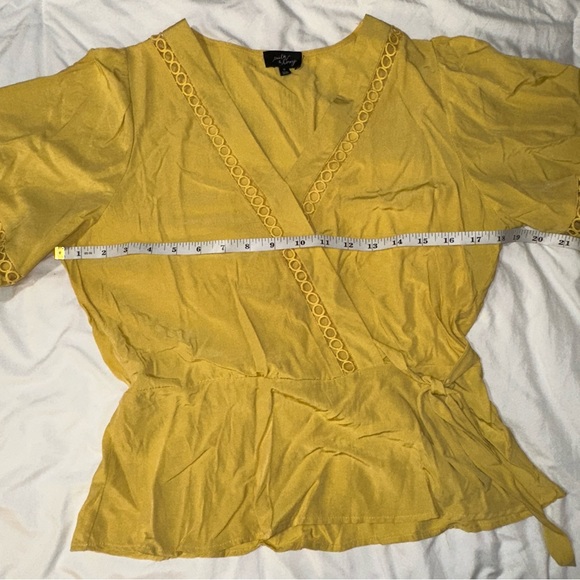 Milk & Honey | Faux Wrap V Neck Peplum Tie Waist Short Ruffle Sleeve Blouse - Picture 10 of 13